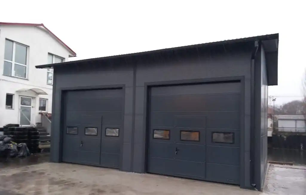 Autoservis z kontajnerov